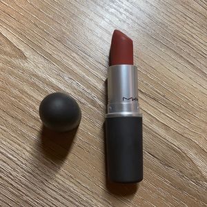 MAC devoted to chili